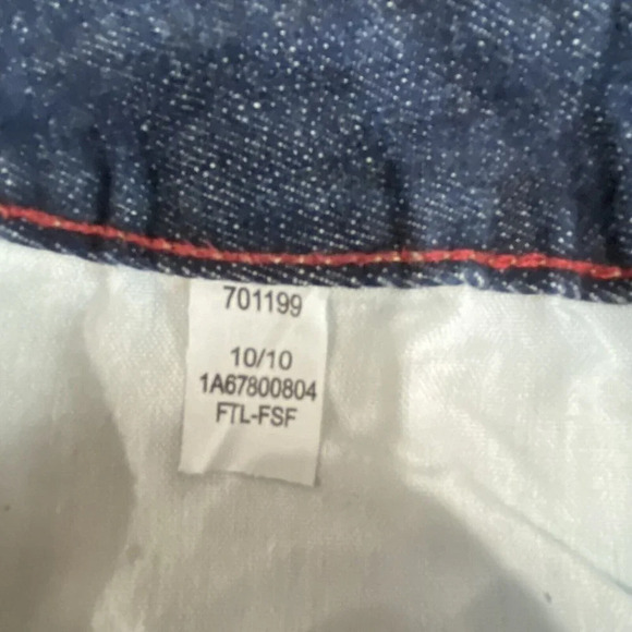 TOMMY HILFIGER Hope Crop Size 10 Denim Blue Washed Jeans Capri Pants - Picture 6 of 6